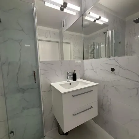 Marble & Wood * Swinoujscie